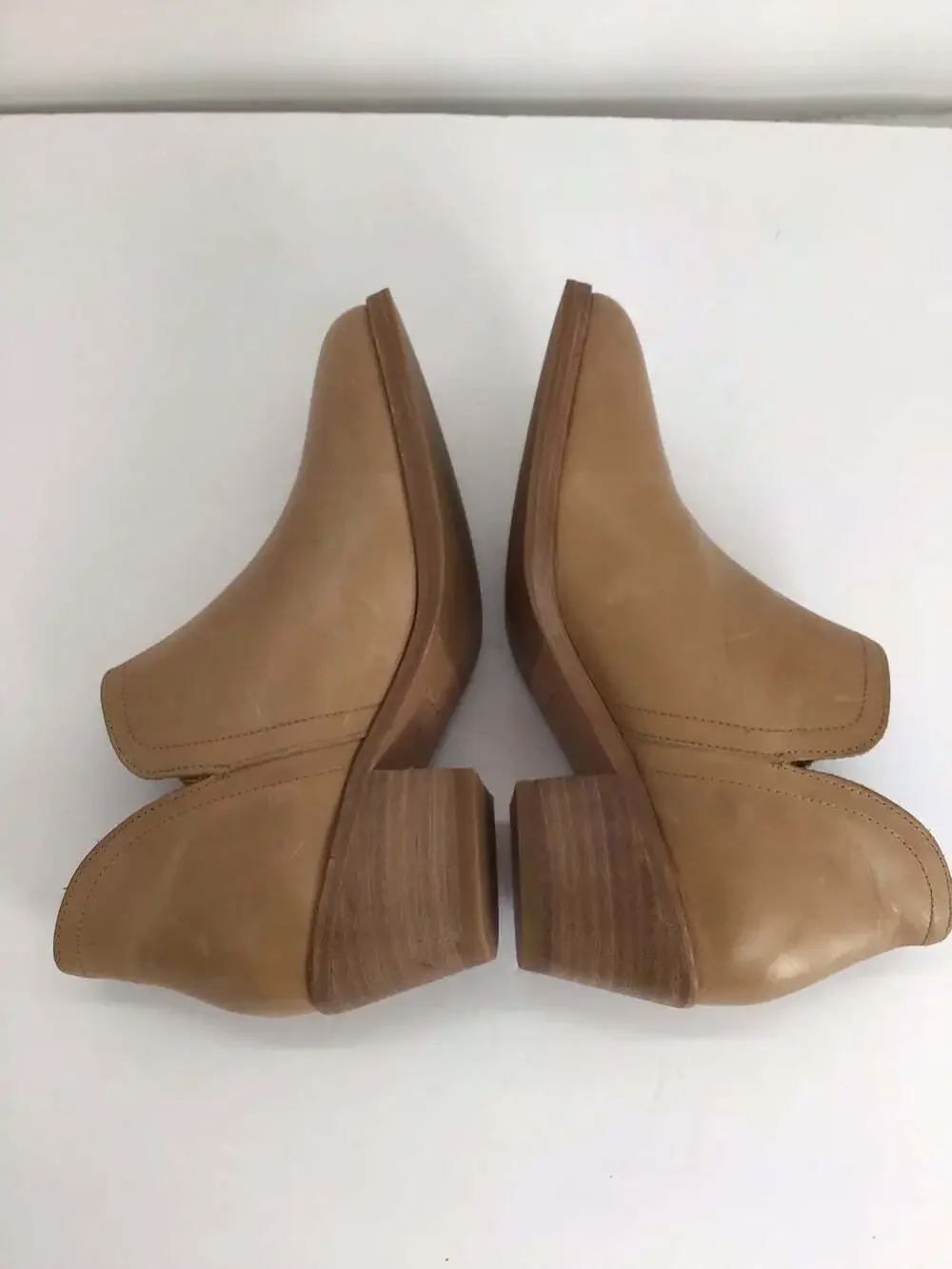 Nisolo NWOT Mia Everyday 100% Leather Ankle Bootie Women’s Almond Tan Size 7